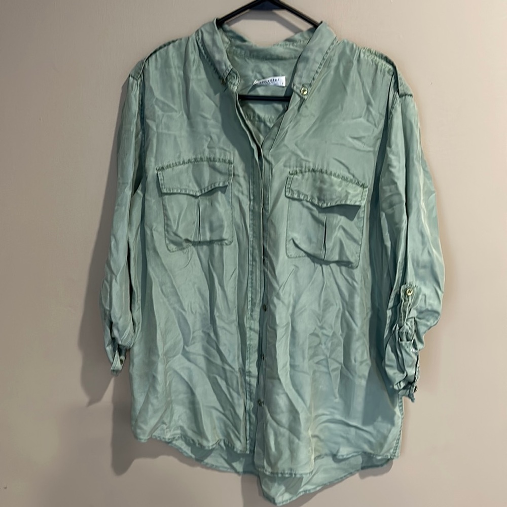 Equipment Button Down